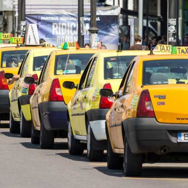 Cum Taxicloud Poate Ajuta Companiile de Taxi din România: Caracteristici Cheie