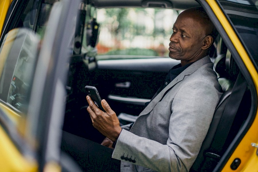Technologies Transforming the Taxi Industry: A Glimpse into the Future